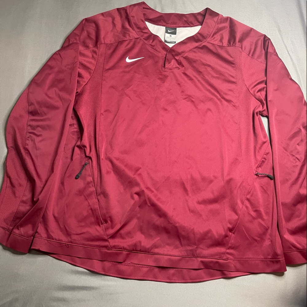 Nike pullover